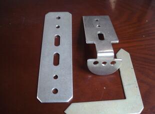 �߸��g���