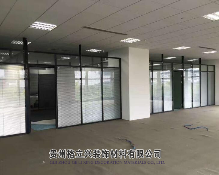 83���p������