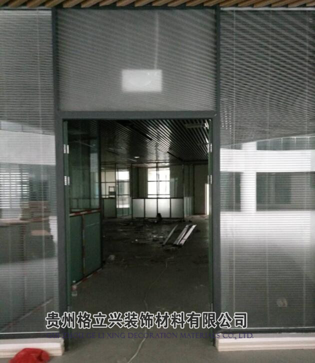 83���p������